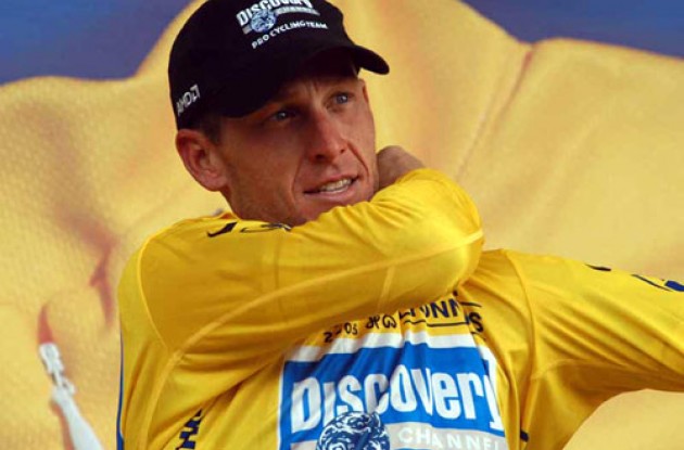 Lance Armstrong is the "new" man in yellow. Photo copyright Fotoreporter Sirotti.
