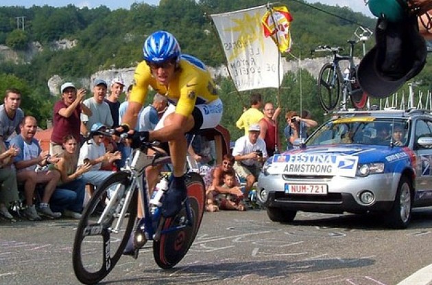 Lance Armstrong took his fourth Tour stage win today and beat Ullrich by 01:01. Lance is now 6.38 ahead of Klöden before tomorrow's final stage. Stay tuned to Roadcycling.com to see Lance celebrate his sixth Tour win in Paris tomorrow! Visit our Tour section for live coverage of tomorrow's stage.