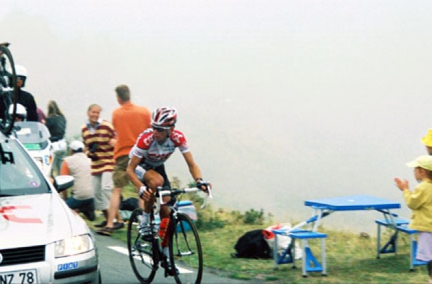 Tyler Hamilton on the road to success.  Photo copyright Paul Rogen/Thomson Bike Tours.