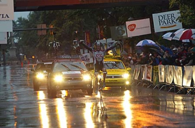 Piil sees the light and takes the win. Photo copyright Wachovia Cycling.