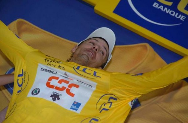 Fabian Cancellara in the 2007 Tour de France leader's jersey.