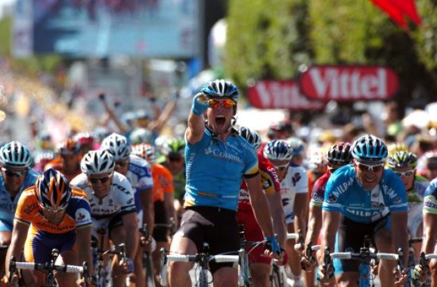 Mark Cavendish takes a sprint win in the 2008 Tour de France.