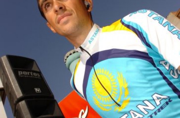 Alberto Contador - Team Astana - ready for one more day in the saddle.