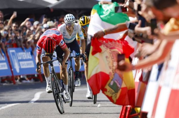 Remco Evenepoel wins stage 18 at Vuelta a Espana 2022