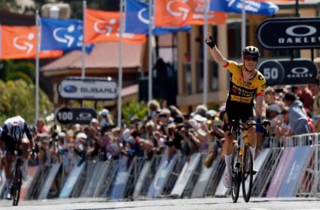 Rohan Dennis wins stage 2 of 2023 Santos Tour Down Under for Team Jumbo-Visma