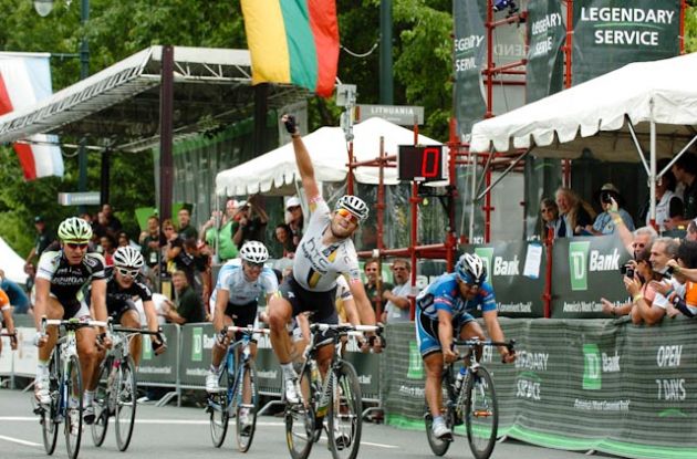 Team HTC-HighRoad's Alex Rasmussen (Denmark) sprints to win in 2011 TD Bank Philadelphia International Cycling Championship ahead of Team Liquigas-Canondale's Peter Sagan and German Robert FÃ¶rster of Team UnitedHealthcare Pro Cycling.