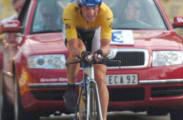 Lance Armstrong took his fourth stage win today and beat Ullrich by 01:01. Lance is now 6.38 ahead of Klöden before tomorrow's final stage. Stay tuned to Roadcycling.com to see Lance celebrate his sixth Tour win in Paris tomorrow! Visit our Tour section for live coverage of tomorrow's stage.
