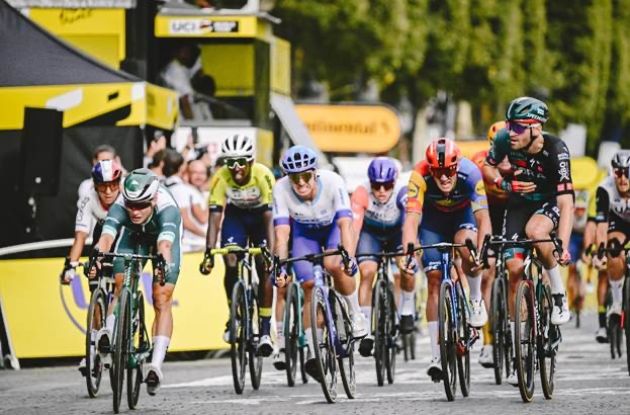 Jordi Meeus wins stage 21 of Tour de France 2023 in Paris for Team Bora-Hansgrohe