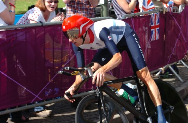Great Britain's Tour de France Champion Bradley Wiggins wins Olympic gold medal in the men's individual time trial in London ahead of Germany's Tony Martin and Great Britain's Christopher Froome. Photo Fotoreporter Sirotti.