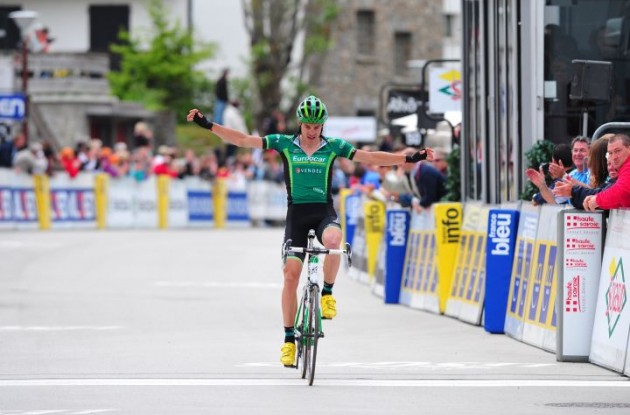 Christophe Kern wins the stage. Photo Fotoreporter Sirotti.