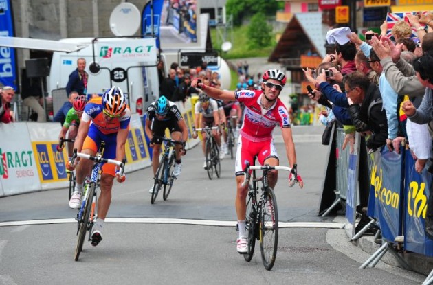 Daniel Moreno wins sprint to stage victory in final stage of 2012 Criterium du Dauphine Libere. Photo Fotoreporter Sirotti.