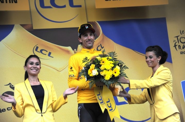 Team RadioShack-Nissan's Fabian Cancellara maintains overall Tour de France lead. Photo Fotoreporter Sirotti.