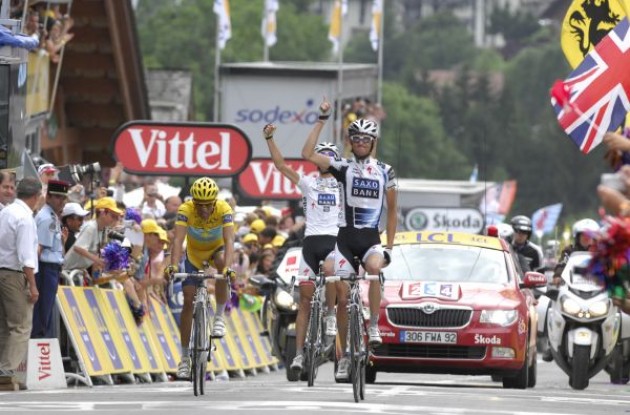 Frank Schleck wins ahead of Alberto Contador and Andy Schleck. Photo copyright Fotoreporter Sirotti.