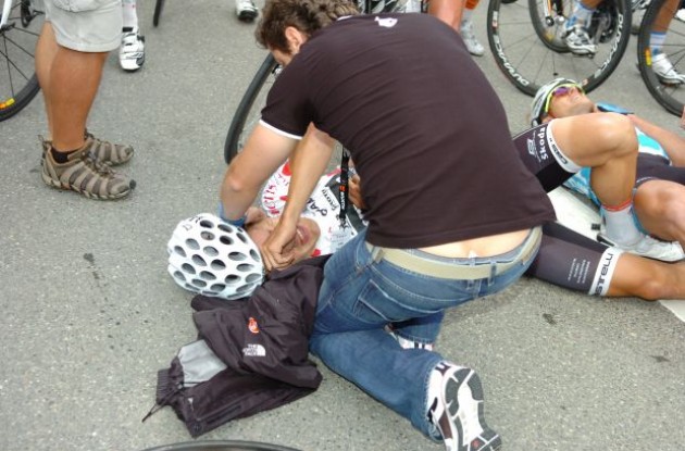 Heinrich Haussler on the tarmac after the crash in the final meters of stage 4 of the 2010 Tour de Suisse. Photo copyright Fotoreporter Sirotti.