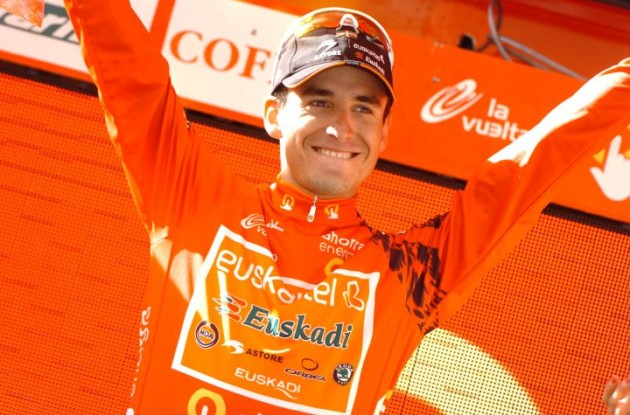 Vuelta a Espana 2010 leader Igor Anton (Team Euskaltel-Euskadi) crashes and and abandons Vuelta. Photo copyright Fotoreporter Sirotti.