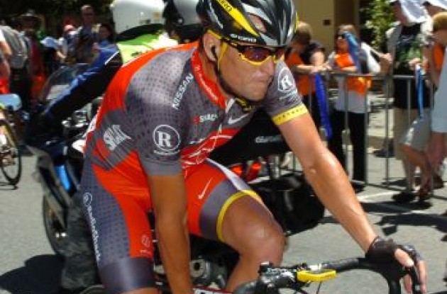 Lance Armstrong ready for take off. Photo copyright Fotoreporter Sirotti.