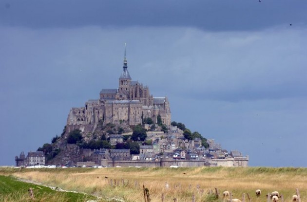 The rocky tidal island Mont Saint-Michel in Normandy. Photo Fotoreporter Sirotti.