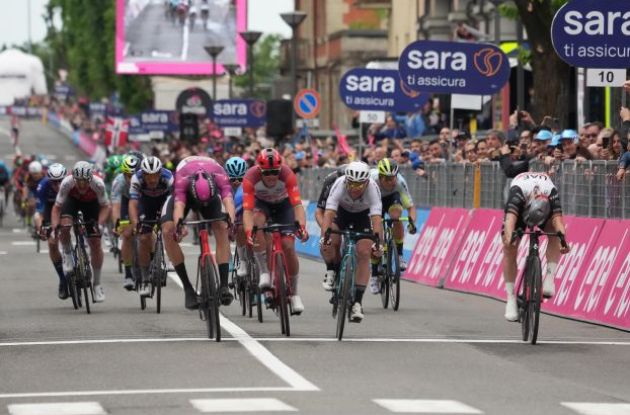 Pascal Ackermann wins stage 11 of Giro d'Italia 2023