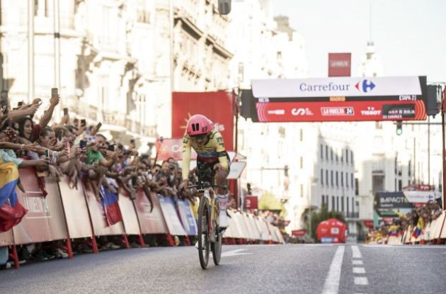 Richard Carapaz Cannondale time trial bike Vuelta a Espana