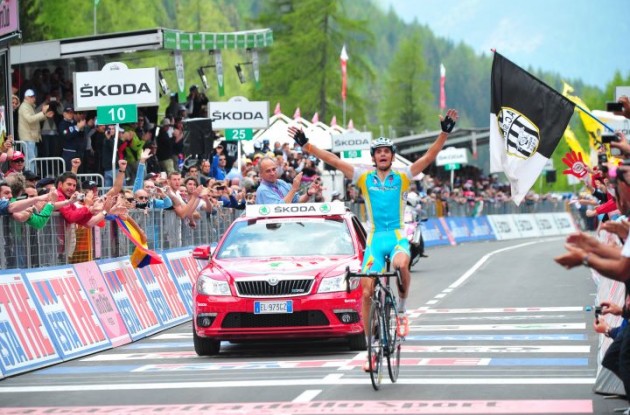 Roman Kreuziger (Team Liquigas) wins stage two. Photo copyright Fotoreporter Sirotti.