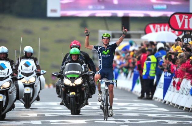 Team Movistar's Rui Costa breaks away from peloton and wins stage 8 of 2011 Tour de France. Photo Fotoreporter Sirotti.