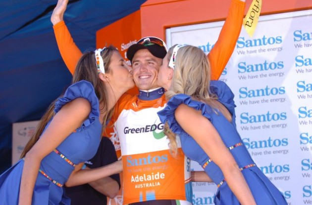 Team 

GreenEdge's Simon Gerrans takes overall lead in 2012 Santos Tour Down Under. Photo Fotoreporter Sirotti.