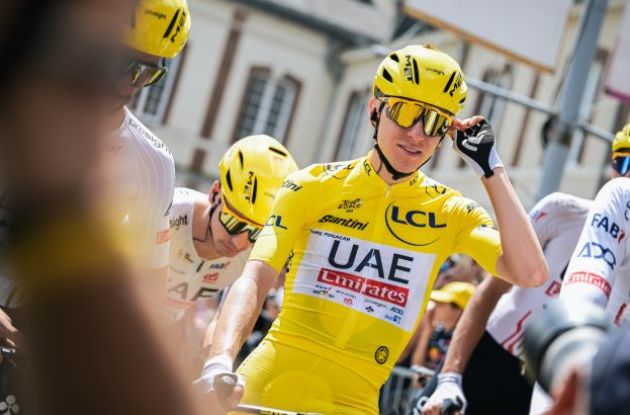 Tadej Pogacar smiling before the start of stage 9