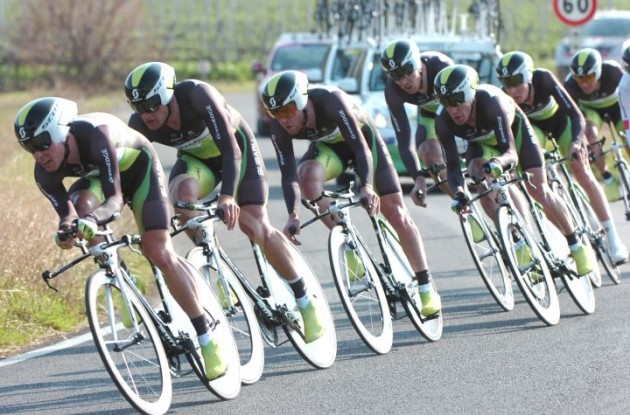 Team GreenEdge on their way to victory in the team time trial of this year's Tirreno-Adriatico. Photo Fotoreporter Sirotti.