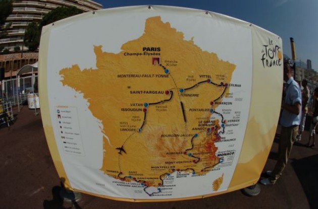 What's in store for the riders in the Tour de France 2009. Photo copyright Fotoreporter Sirotti.