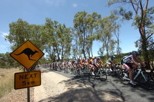Tour Down Under. Visit Australia :-) Photo copyright Fotoreporter Sirotti.