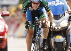 Levi Leipheimer (Team Discovery Channel) on his way to a great stage victory in the 2007 Tour de France. Photo copyright <A HREF="http://www.photoshelter.com/usr-show?U_ID=U0000yEwV90OAoAE" TARGET="_BLANK">www.BenRossPhotography.com</A>.