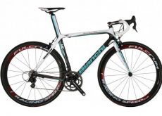 Bianchi 928 Carbon SL ISAP Super Record Review Bianchi 928 Carbon SL ISAP Super Record Review