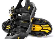 Roadcycling.com reviews the Keen Commuter Sandal.