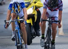 Close call. Photo copyright <A HREF="http://pa.photoshelter.com/usr-show/U0000yEwV90OAoAE" TARGET="_BLANK">Ben Ross</A>.