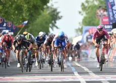 Alberto Dainese wins the sprint in stage 17 of Giro d'Italia 2023 ahead of Jonathan Milan