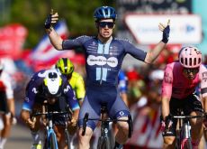 Alberto Dainese wins stage 19 of Vuelta a Espana 2023