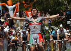 Cardoso wins. Photo copyright Fotoreporter Sirotti.