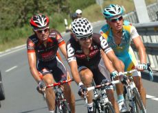 Carlos Sastre. Photo copyright Fotoreporter Sirotti.