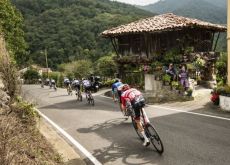 Cyclists descending from the mountain