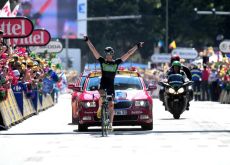 Team Sky's Edvald Boasson Hagen wins stage 17 of the Tour de France 2011. Photo Fotoreporter Sirotti.