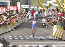 Feillu wins. Photo copyright Fotoreporter Sirotti. Feillu wins. Photo copyright Fotoreporter Sirotti.