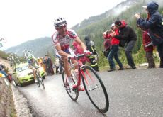 Joaquin Rodriguez climbs followed by Voncenzo Nibali. Photo Fotoreporter Sirotti.