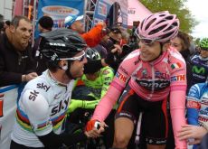 World Champion Mark Cavendish congratulates Taylor Phinney on his Giro d'Italia lead. Photo Fotoreporter Sirotti. World Champion Mark Cavendish congratulates Taylor Phinney on his Giro d'Italia lead. Photo Fotoreporter Sirotti.