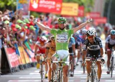Mark Cavendish strikes again winning stage 18 of 2010 Tour of Spain for Team HTC-Columbia. Photo copyright Fotoreporter Sirotti.