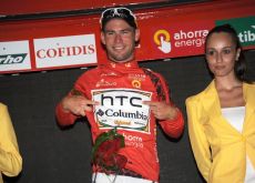 Mark Cavendish leads the 2010 Vuelta a Espana. Photo copyright Fotoreporter Sirotti.