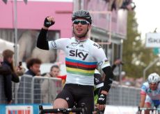 World Champion Mark Cavendish of Team Sky sprints to stage 2 victory in 2012 Giro d'Italia. Photo Fotoreporter Sirotti. World Champion Mark Cavendish of Team Sky sprints to stage 2 victory in 2012 Giro d'Italia. Photo Fotoreporter Sirotti.