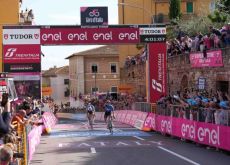 Pelayo Sanchez wins stage 6 at Giro d'Italia