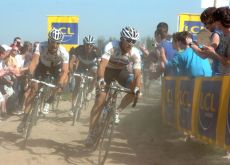 World Champion Thor Hushovd leads last year's Paris-Roubaix winner Fabian Cancellara on one of today's paves. Photo Fotoreporter Sirotti. World Champion Thor Hushovd leads last year's Paris-Roubaix winner Fabian Cancellara on one of today's paves. Photo Fotoreporter Sirotti.