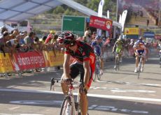 Alejandro Valverde. Photo copyright Fotoreporter Sirotti.